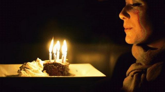 年轻妈妈带着两个孩子跳下13楼!遗书曝光,她经历了