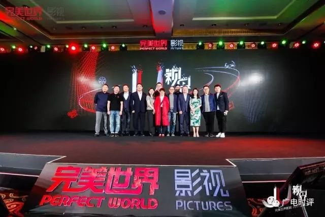 一只狗的奇妙影视之旅丨“完美之夜”《神犬小七》持