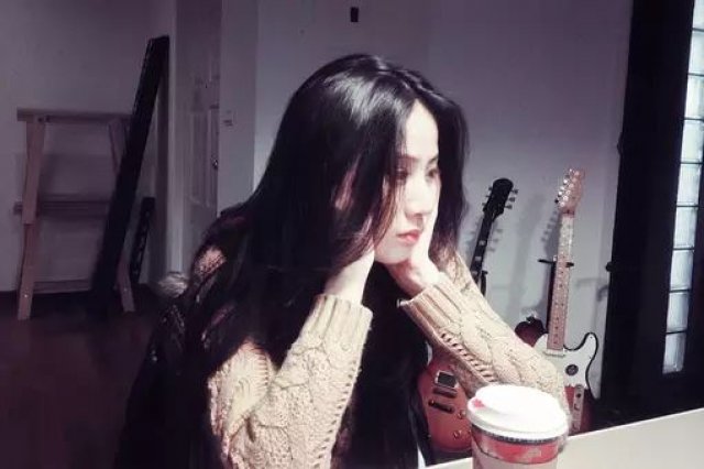 那些不被我们看好的爱情,却走到了最后