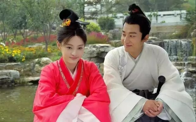 未婚夫与妹妹设计诬陷我与他人私通,甚至将我的安胎