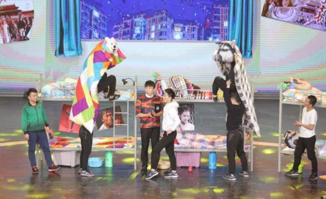 央视《欢乐中国人》:用“家庭、家教、家风”引领百