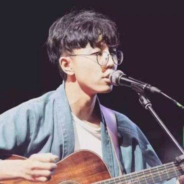 读家|陈鸿宇:三旬尚远浓烟散,一如年少迟夏归