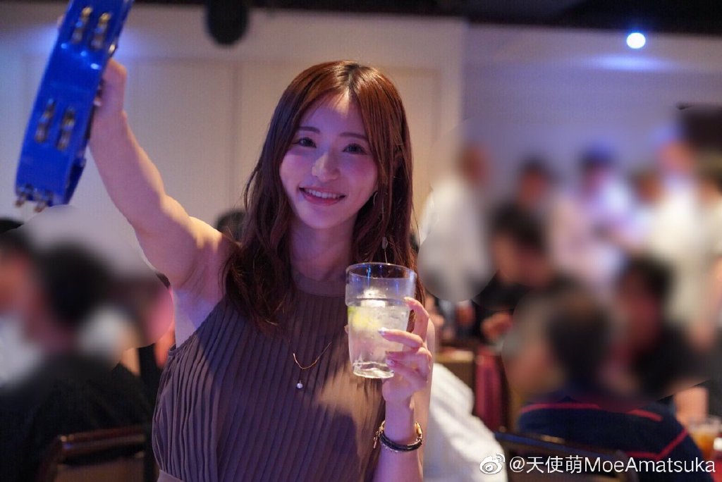 Ů����Ʒ��ͼ